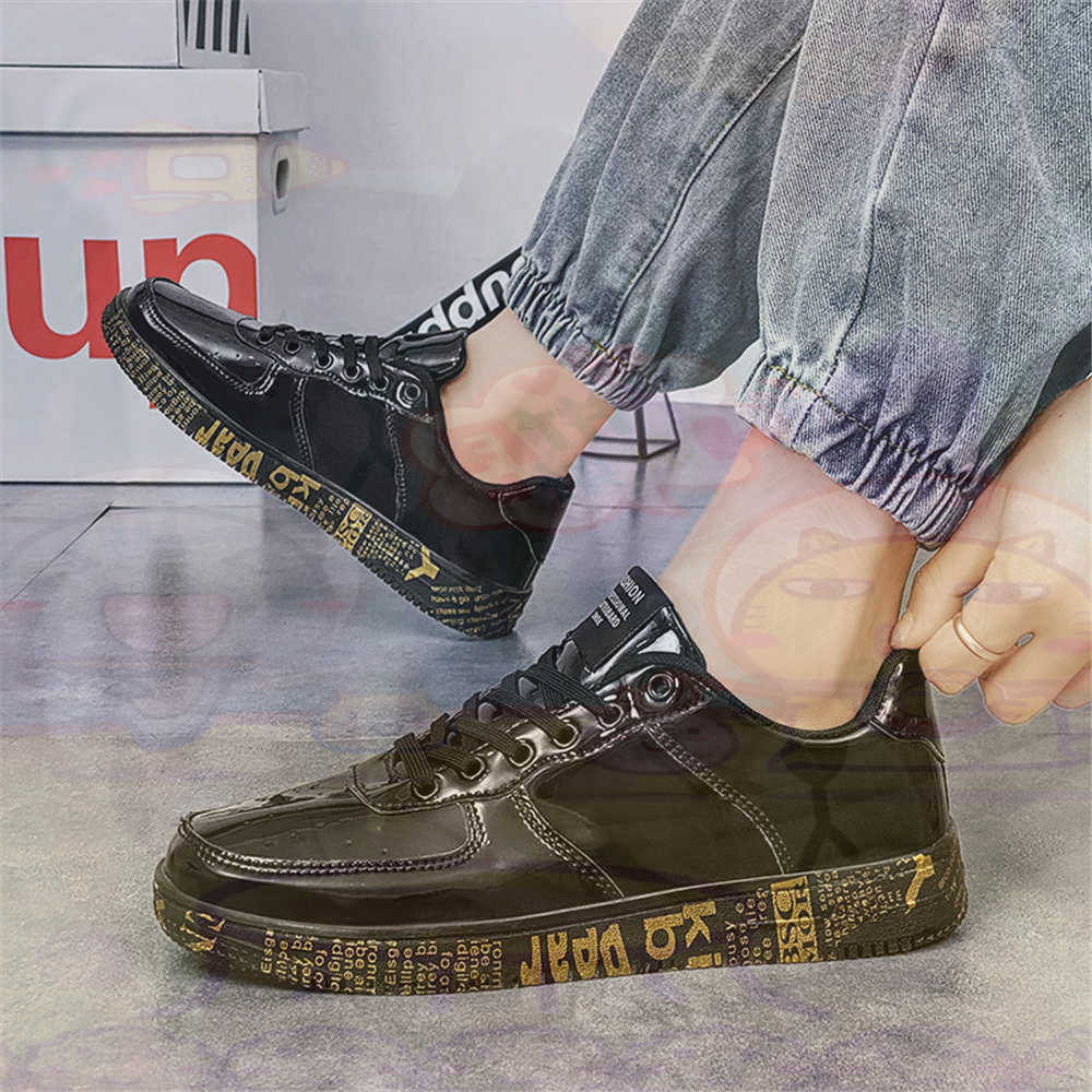 Round Foot Size 45 Sneakers Wh - Office Tech Outfits recensie en prijs